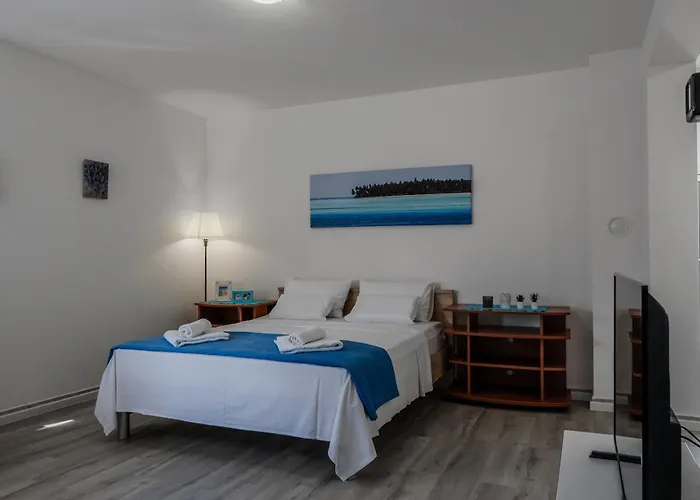 Tt Apartment Vir