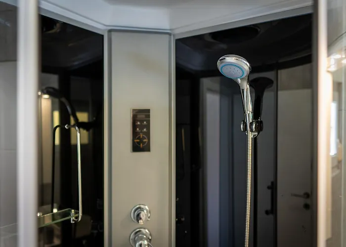 Tt Apartment *
