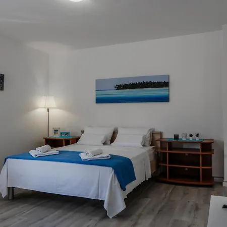 Tt Apartment Vir