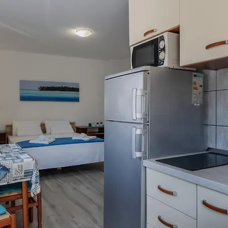 Apartment Tt *