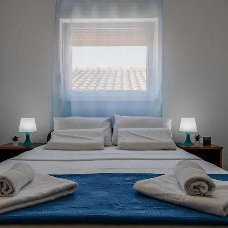 Tt Apartment *