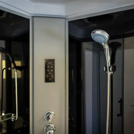 Tt Apartment *