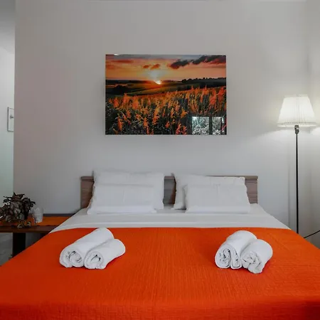 Tt Apartment *