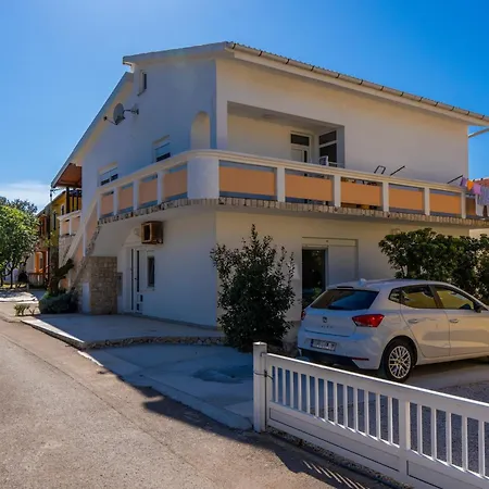 Tt Apartment